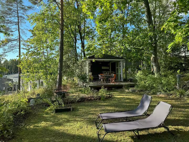 The garden — Villa Solhalla