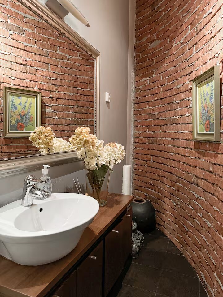 Downstairs bathroom — Villa Solhalla