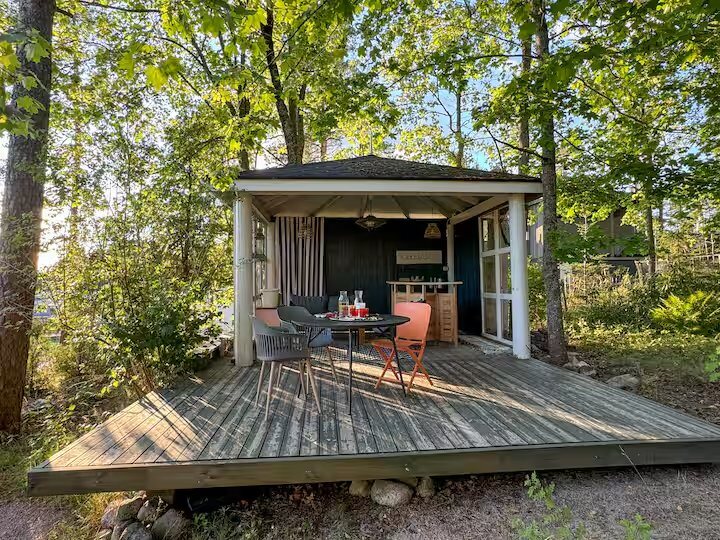 Garden summer house — Villa Solhalla